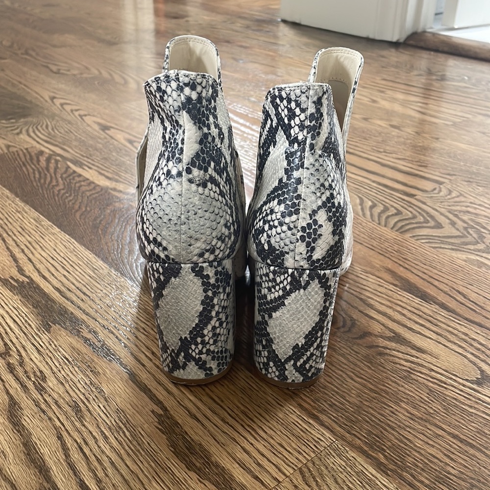 Steve Madden Rookie Booties - Picture 4 of 4